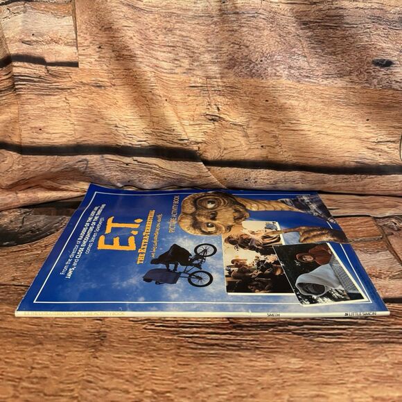 Vtg 1982 ET Extra-Terrestrial Picture Activity Coloring Book Steven Spielberg - Picture 3 of 9